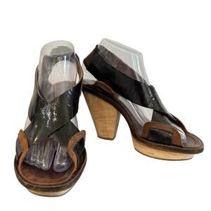 Marni Platform Heels Size 37 EU 7 US Brown‎ Patent Leather Slingback Authentic